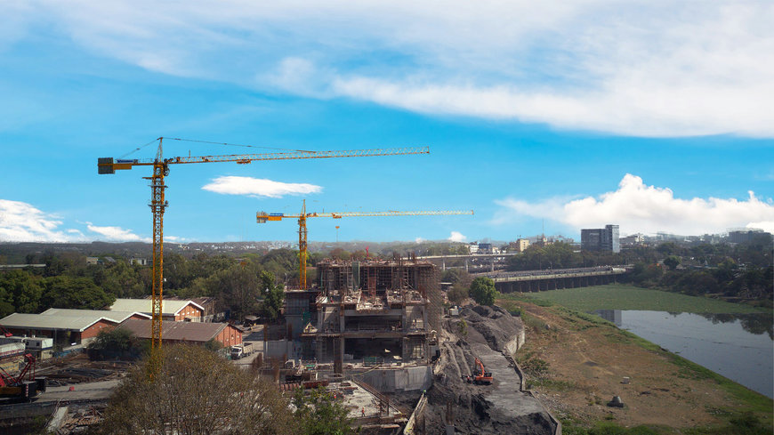 Two Potain MC 125 cranes are building a complex Metro project in Pune, India